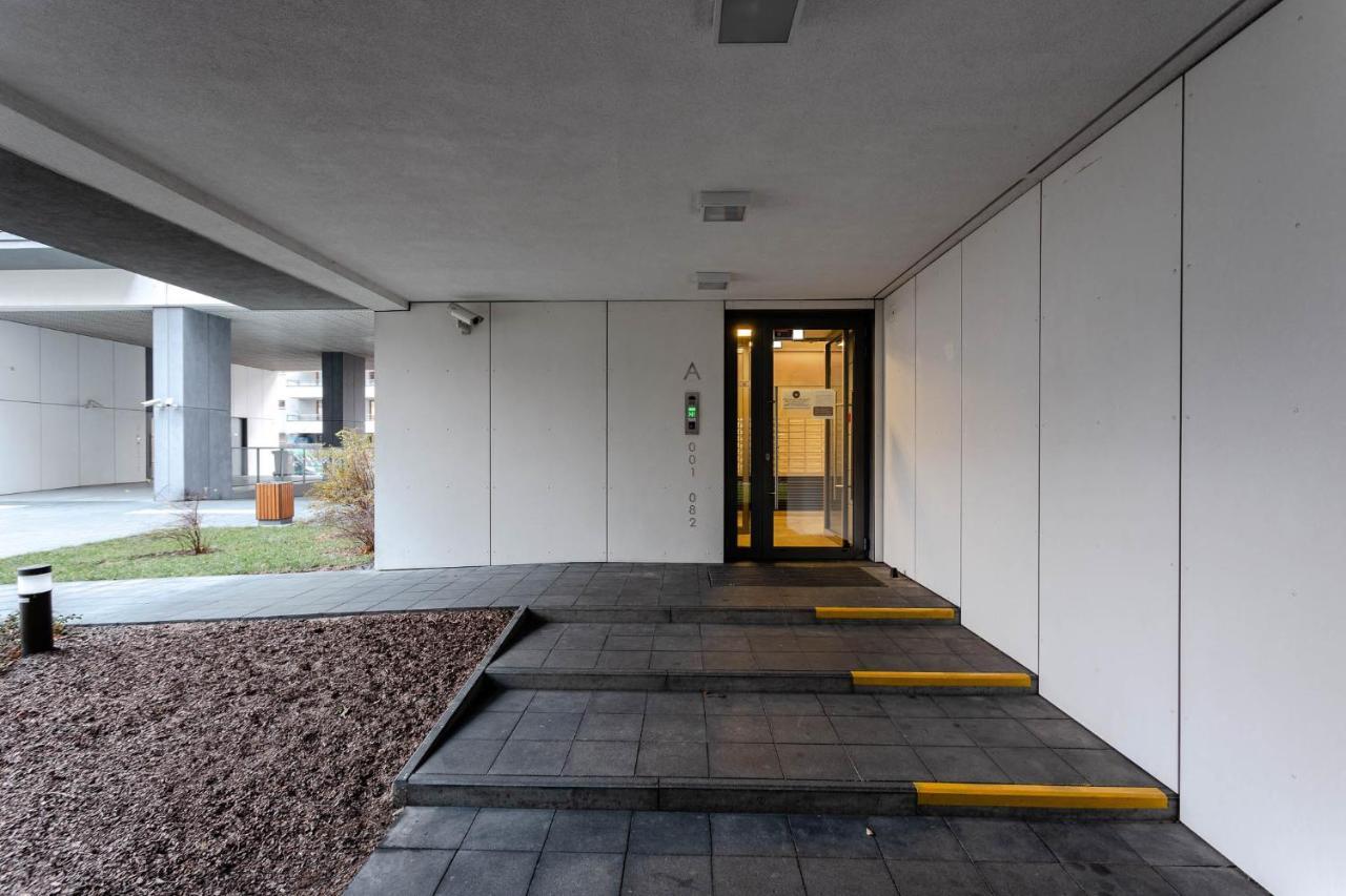 Chill Apartments Wola Center Varsovia Exterior foto