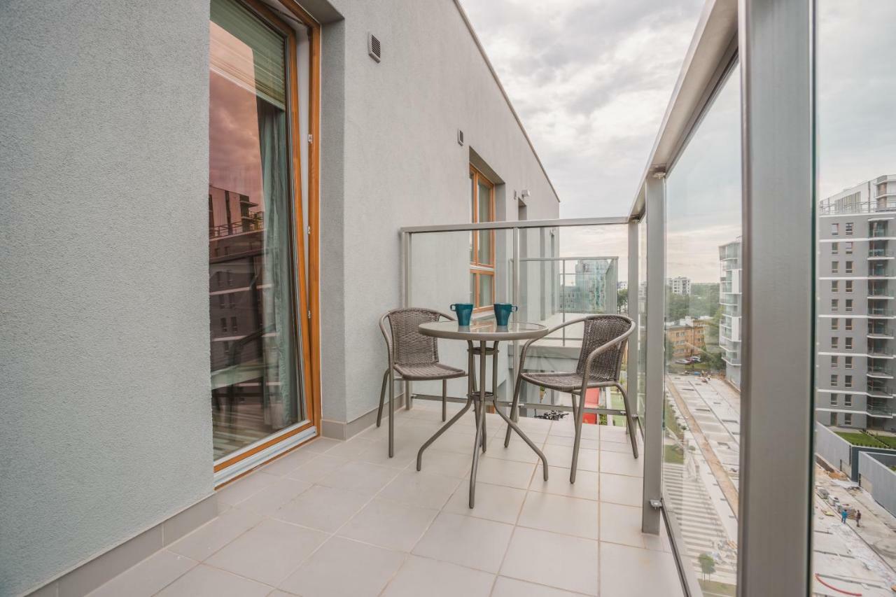 Chill Apartments Wola Center Varsovia Exterior foto